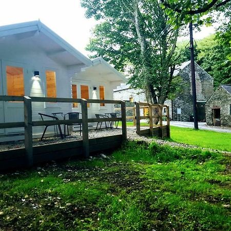 Dunmore Gardens Log Cabins Carrigans  Exterior photo